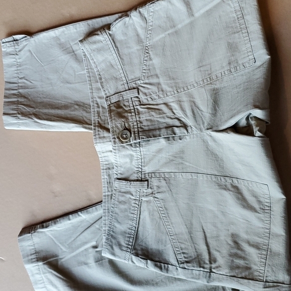 Field & Stream Capri pants beige size 4 - Picture 1 of 6
